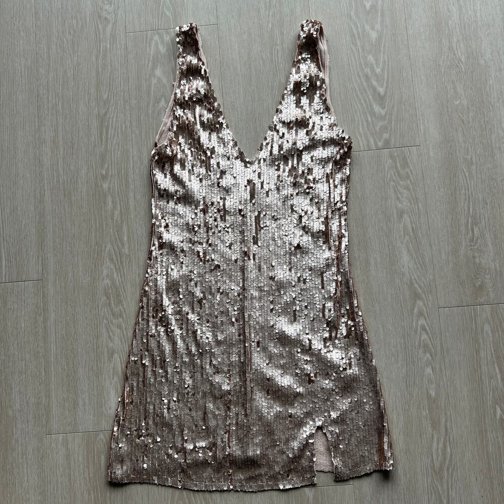 William B Sequin Mini Dress Medium Fits Smaller Sleeveless